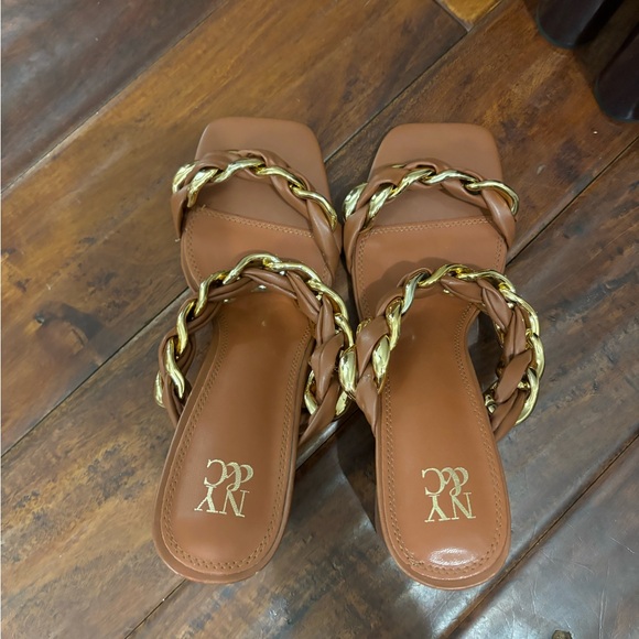 NYX heels size 9.5 NWT - Picture 2 of 3